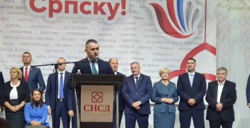 Počelo osipanje u SNSD-u: Krenulo iz Nevesinja