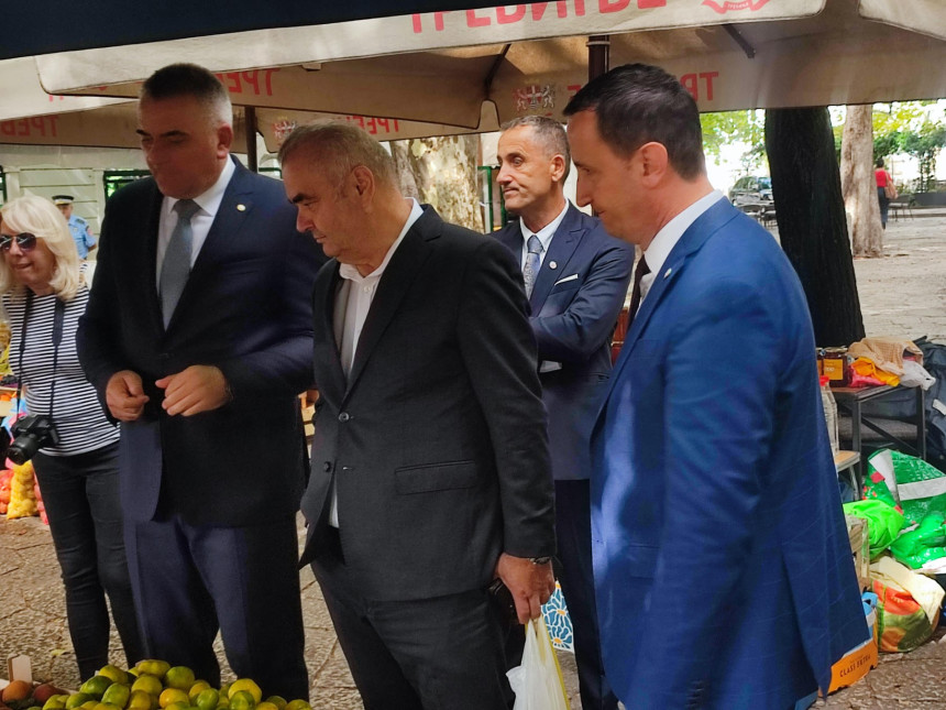 Minić i ministri glume kao da SNSD nije bio na vlasti 20 godina