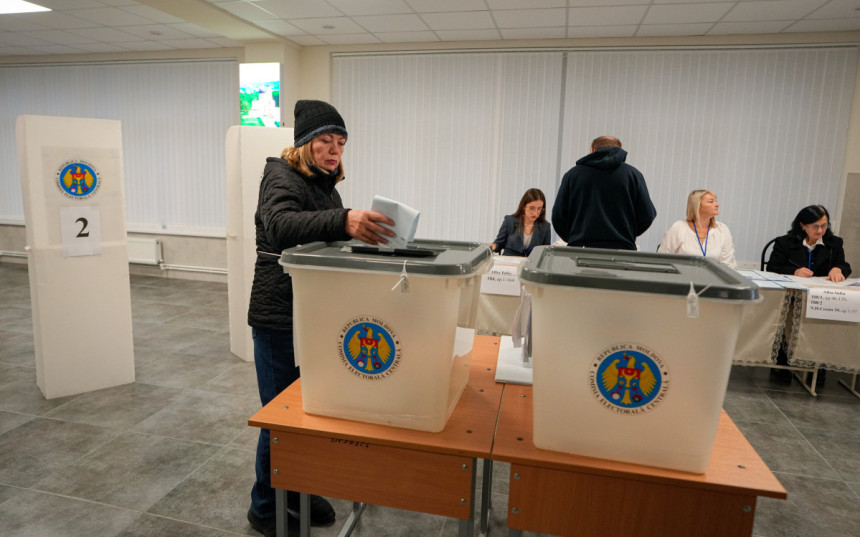 Moldavci glasaju: Dva ključna bloka, evropski i proruski