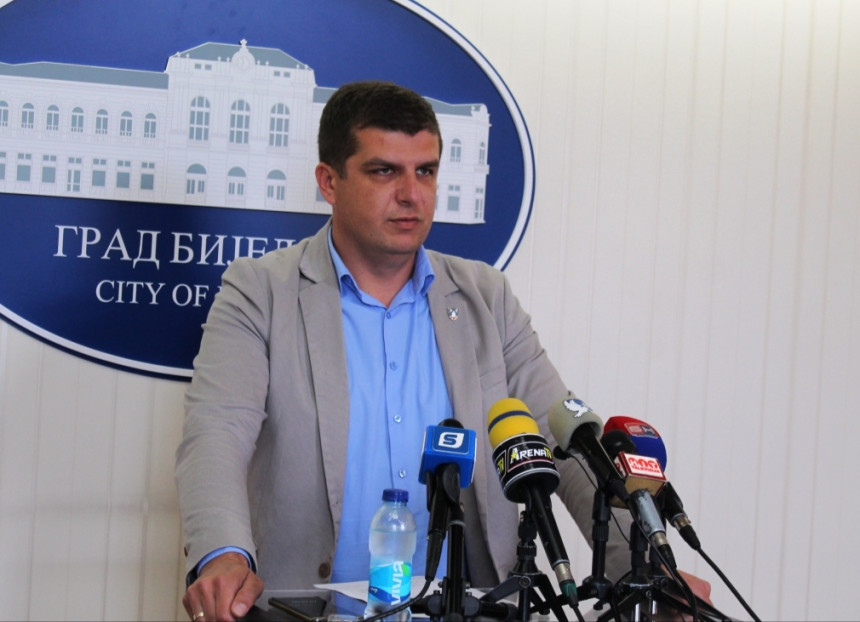 Građani plaćaju ceh neodgovorne politike u Srpskoj