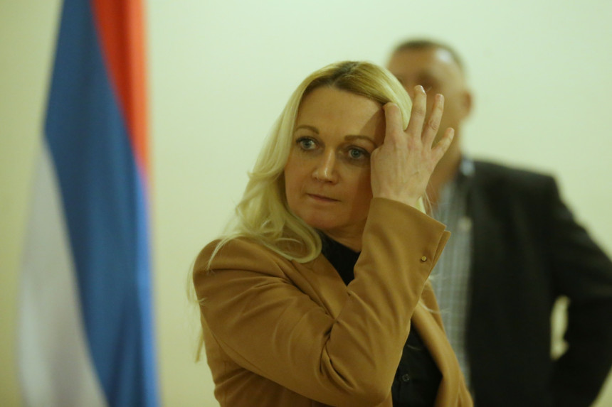 Ministarka Čabrić nije došla u planiranu posjetu djeci!