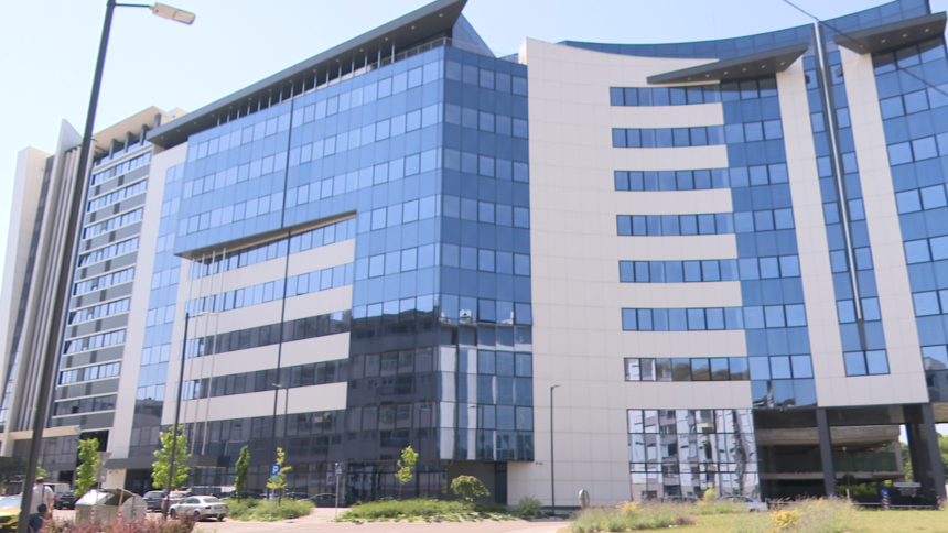 Spora istraga o sumnjivoj kupovini "kumove zgrade" u Banjaluci