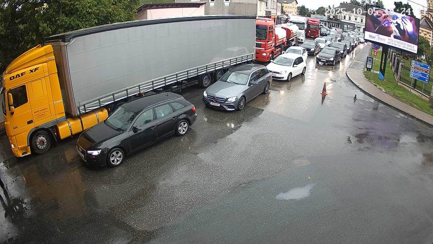Prelaz granice sa Hrvatskom pogađa hiljade građana
