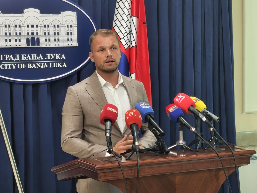 Sraman potez direktora UKC-a Srpske Vlada Đajića