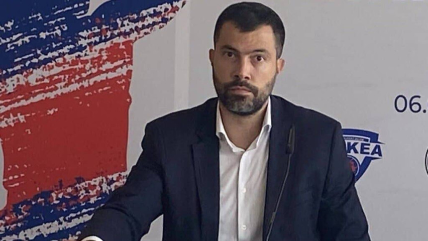 Sa oca na sina: Dodik ovlašćenja prenio na Igora