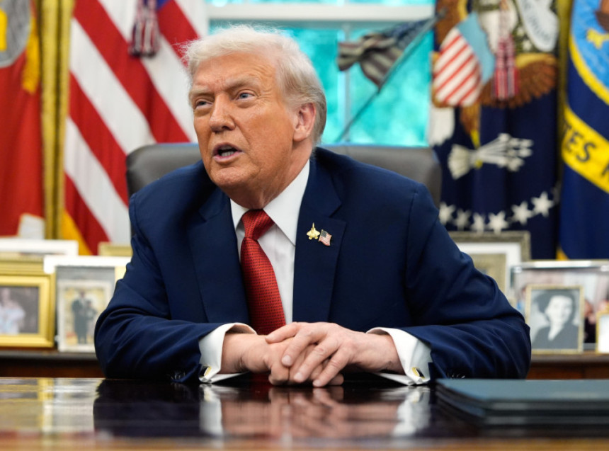 Tramp: Uništena podmornica sa drogom ka Americi