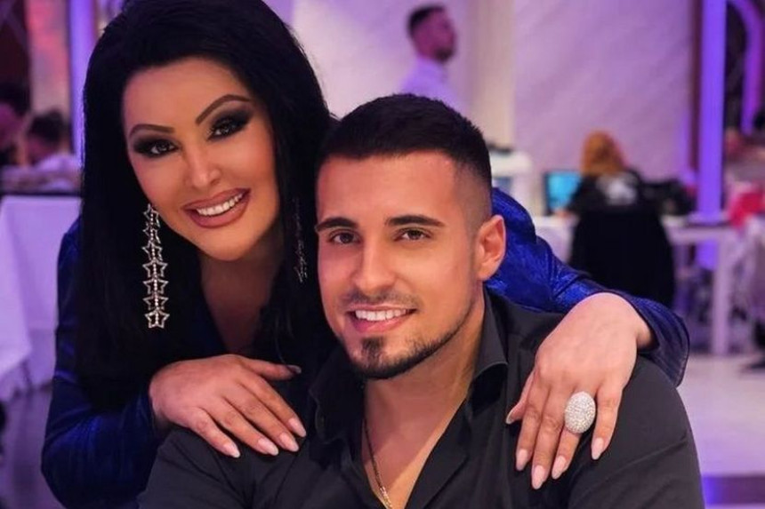 Dragana Mirković postala baka, veliko slavlje u porodici