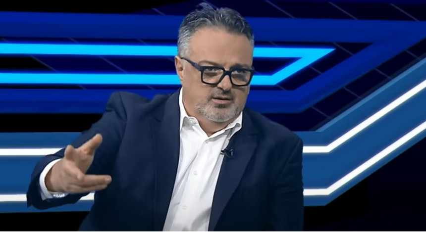 Aleksandar Trifunović: Je*o vas USAID