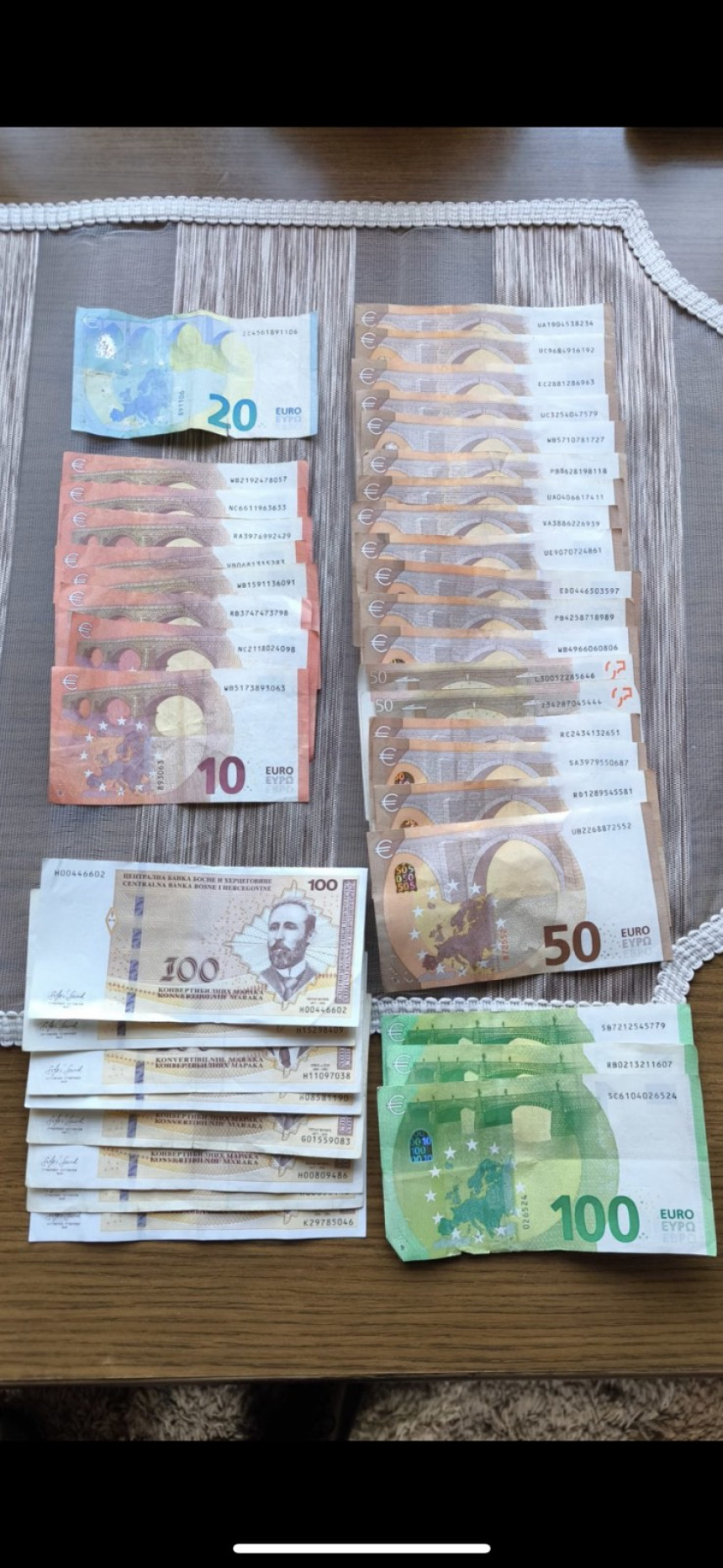 Nastavak akcije "Sambo": Oduzet novac i dva psa