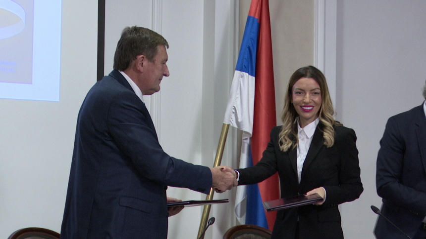 Poslovni forum Srbija-Srpska: Potpisan sporazum