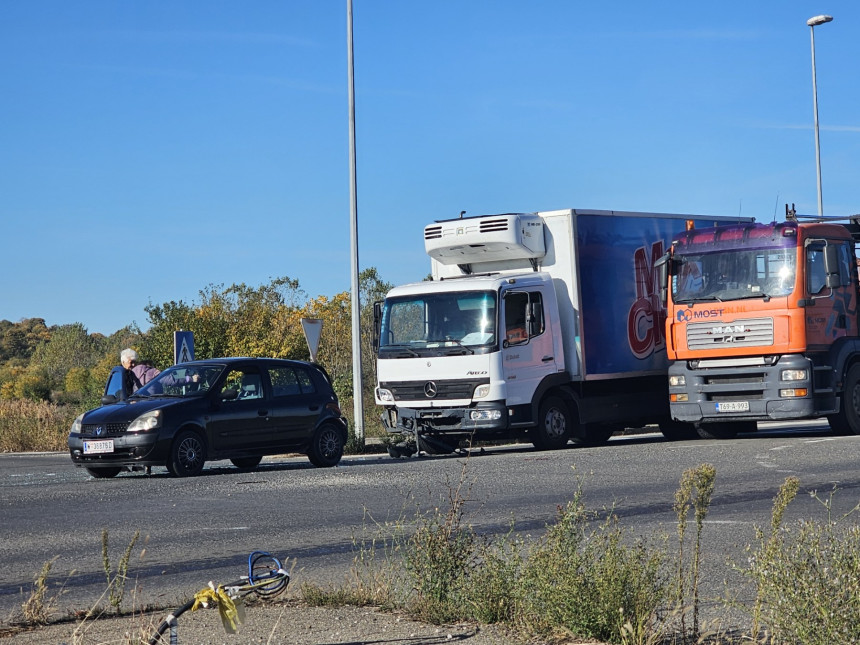 BN: Saobraćajna nezgoda na obilaznici kod Eko deponije
