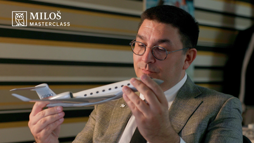 Advokat Miloš Stevanović predstavio „Let bez prestanka“