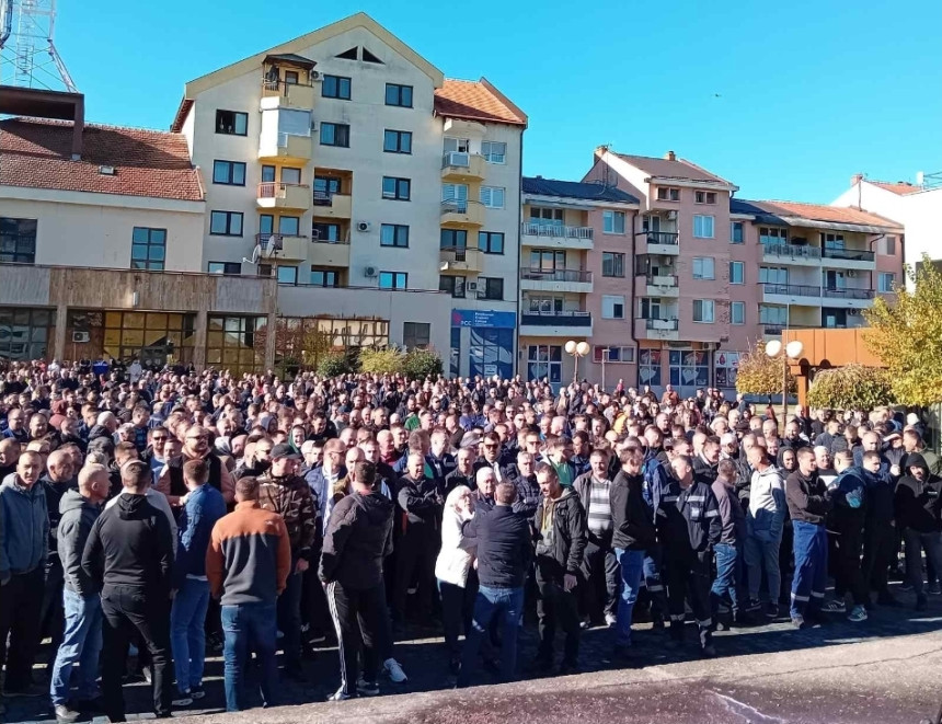 Dodik: Odlikovaćemo Serdarova i Perovića za spas RiTE Ugljevik!