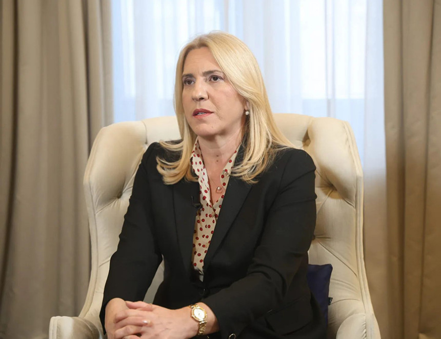 Željka Cvijanović: U politici se sve ne kupuje novcem