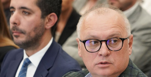 Vesiću i Momiroviću produžen pritvor za još tri mjeseca