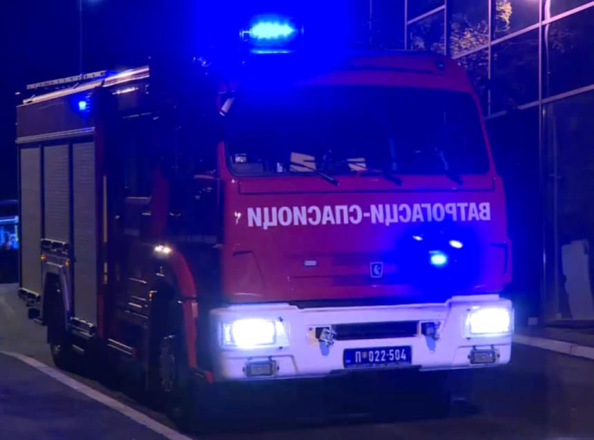 Beograd: Gorjele barake, jedna osoba stradala u požaru