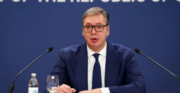 Vučić poručio građanima da se ne brinu: Biće dovoljno svega, ali to neće proći bez posljedica