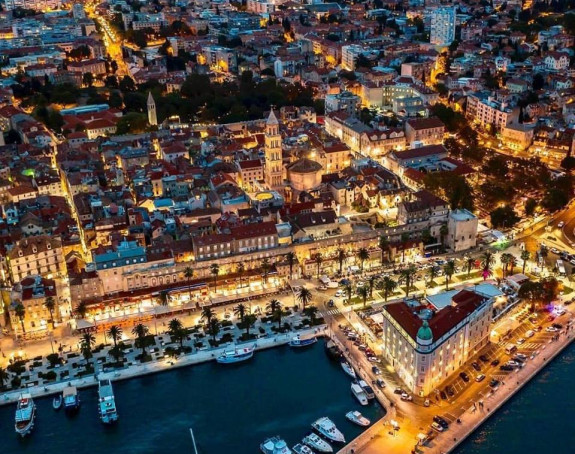 Masovna tuča maloljetnika u Splitu, privedeno ih 20