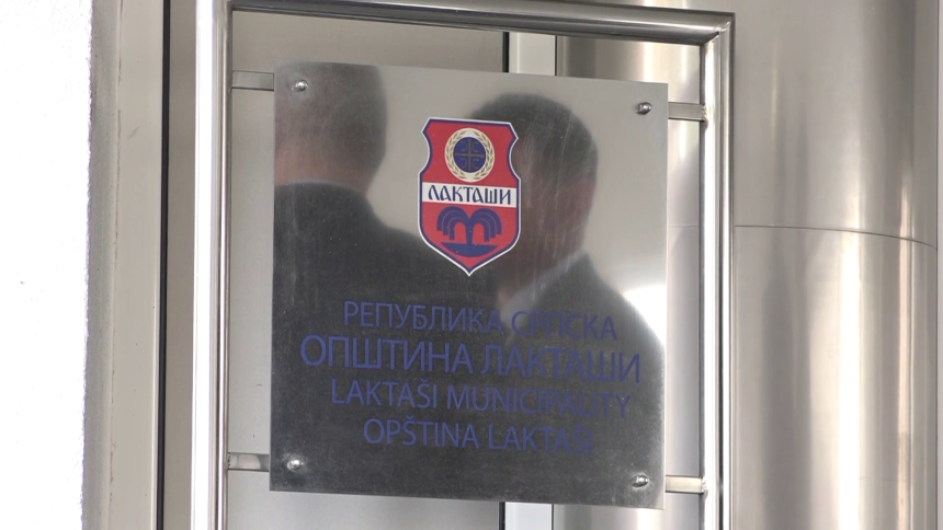 "Glasovi ljudi koji žive u inostranstvu i nisu glasali dopisani su Karanu"