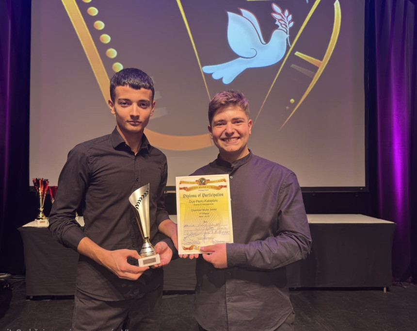 Đorđe Perić i Nemanja Kalajdžić okitili se zlatom