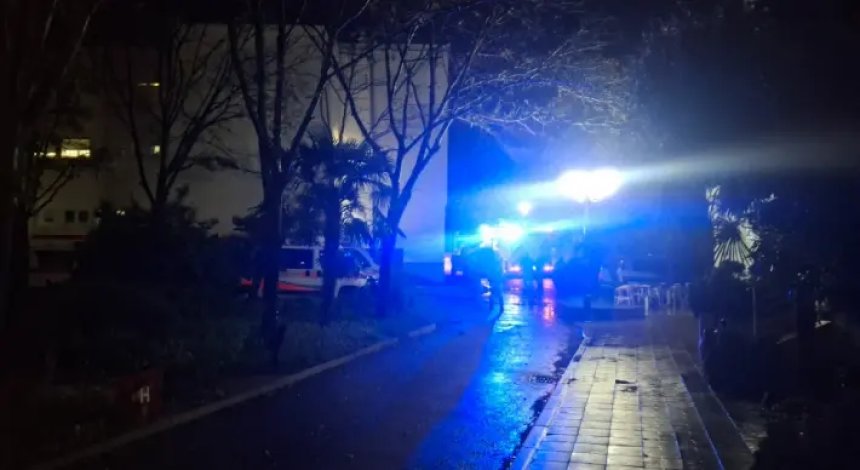 Požar u trebinjskoj bolnici izbio u ljekarskoj sobi (VIDEO)