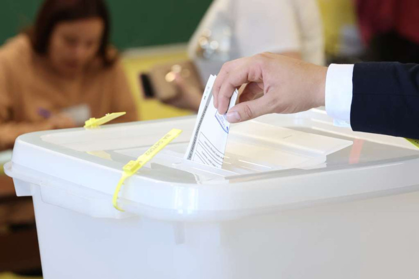 Karanovi procenti nelogični, izbore ponoviti u 3 grada