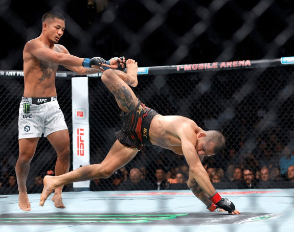 Узнемирујући снимак - лом руке у борби за УФЦ титулу