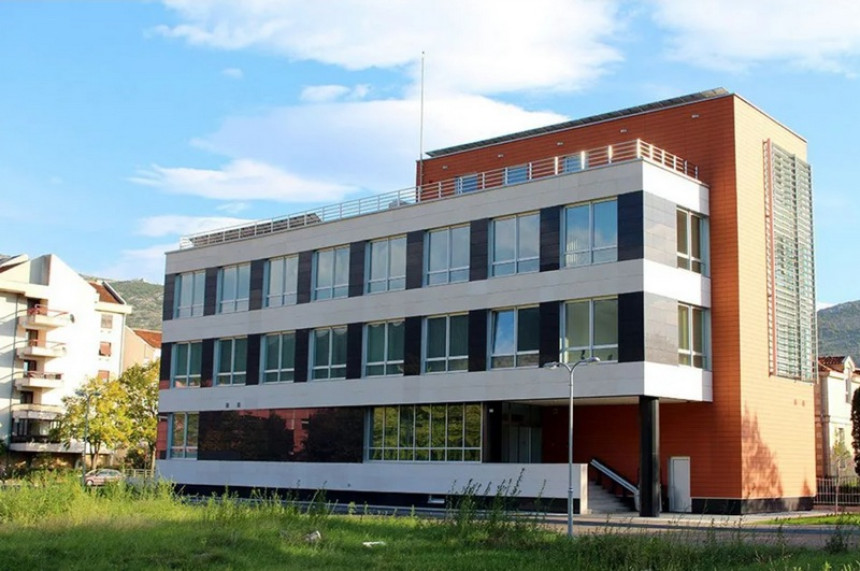 Poskupljuje struja: U ponedeljak se odlučuje o mrežarini