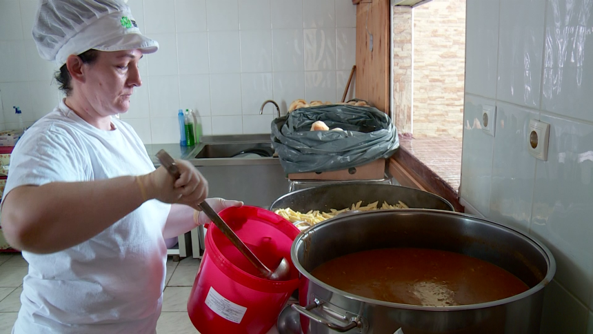 Oko 19.000 građana BiH za praznike u siromaštvu