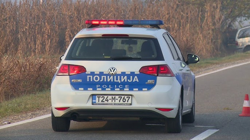 U saobraćajnoj nesreći kod Modriče poginuo muškarac