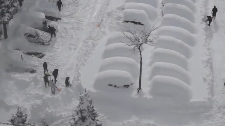 Nestvarni prizori u Italiji: Kuće nestale pod snijegom
