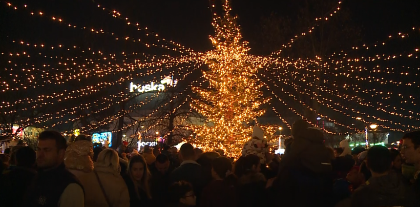 Otkrivamo gdje će Minić i poslanici na doček Nove godine