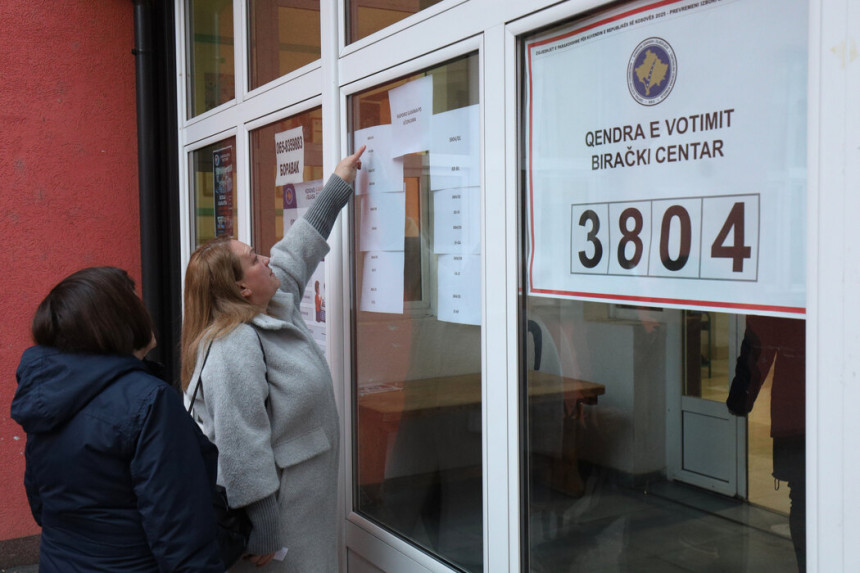 Самоопредељењу 50,25% гласова на основу ообрађених резултата са 87,52% бирачким мјеста