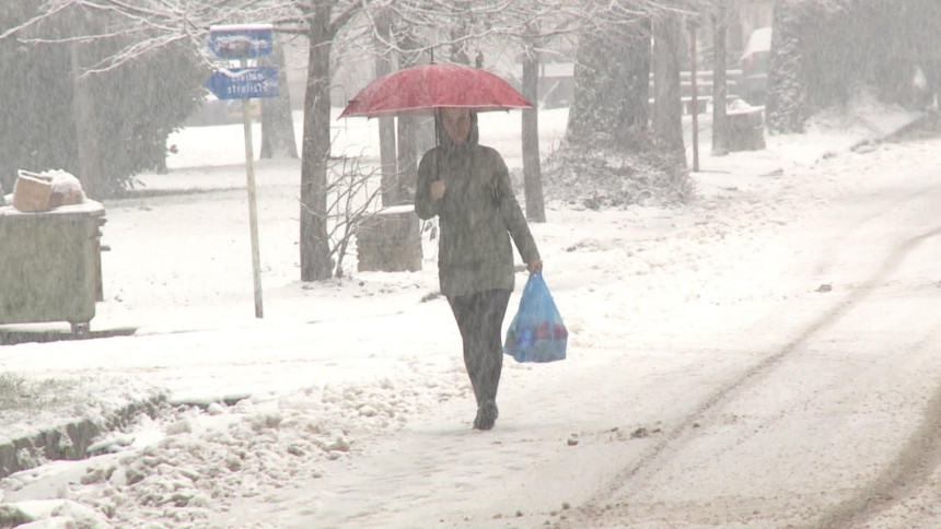 Prijedor: Neočišćeni putevi, prekidi u snabdjevanju strujom