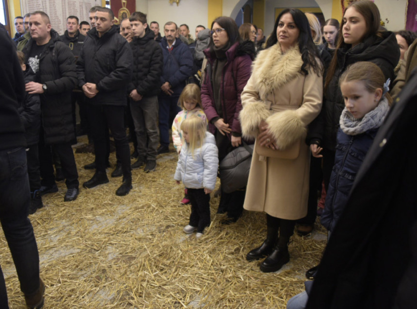 Zlatnik u česnici u Banjaluci pronašla 14-godišnja Nataša