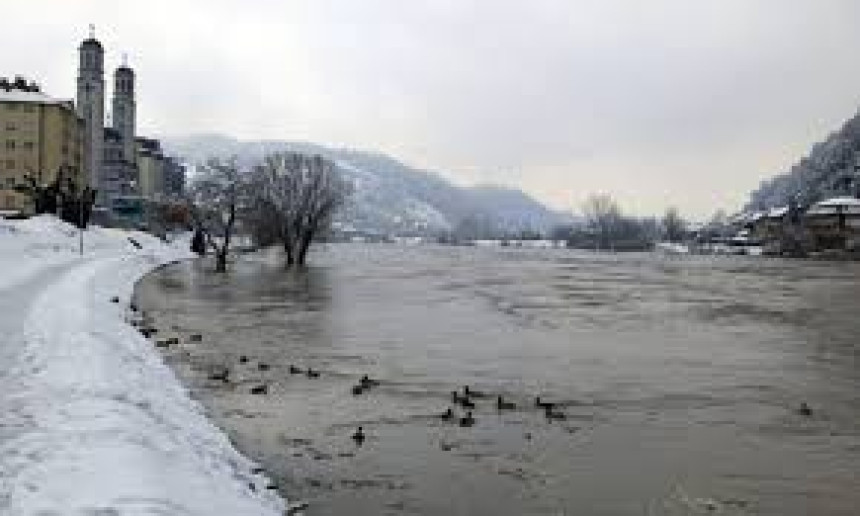 Zvornička naselja bez struje: Ekipe na terenu