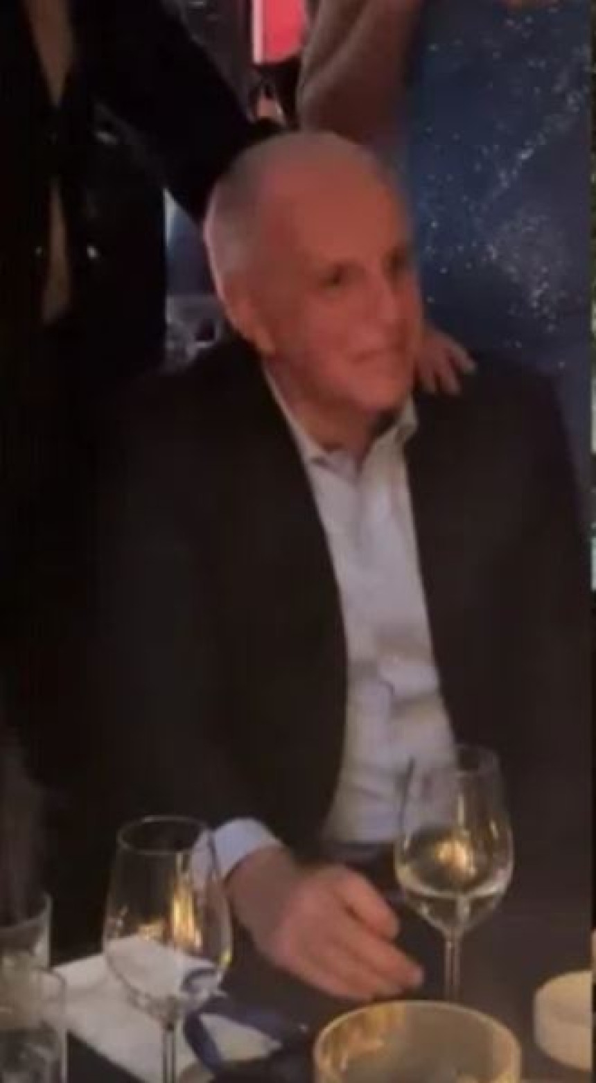 Željko Obradović skoro zaplakao uz pjesmu "Crne kose"