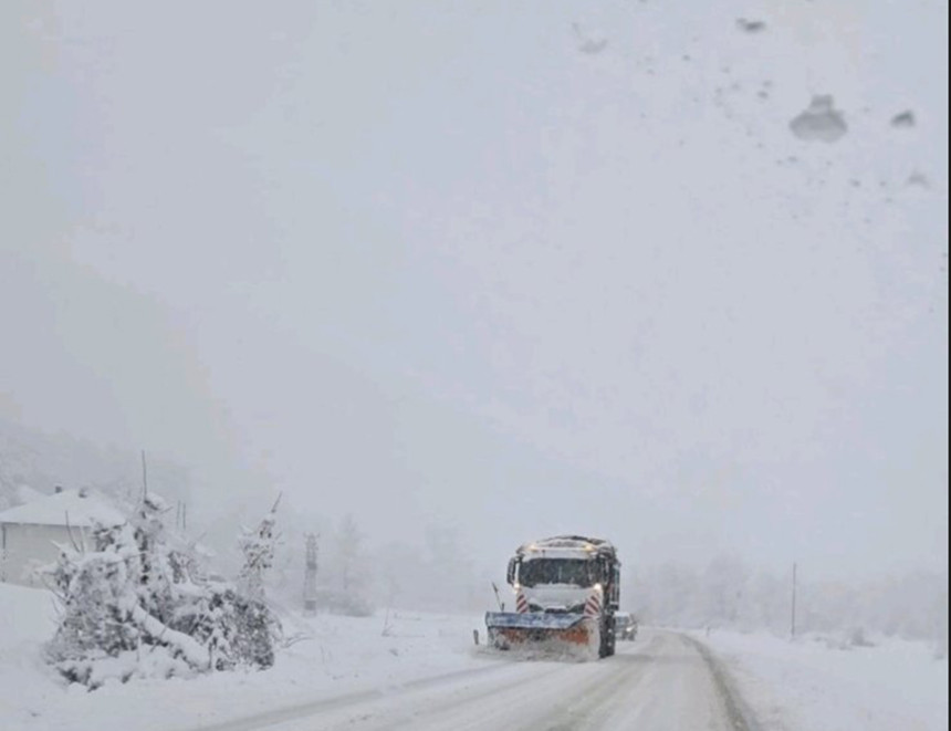 Normalizovan saobraćaj za teretna vozila preko Romanije