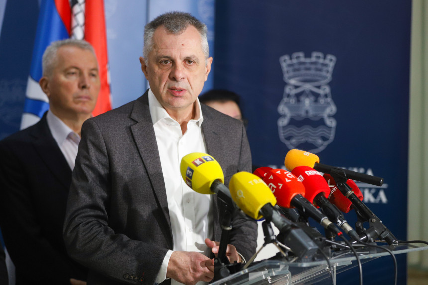 Odbornici PSS-a pozvali skupštinsku većinu da radi