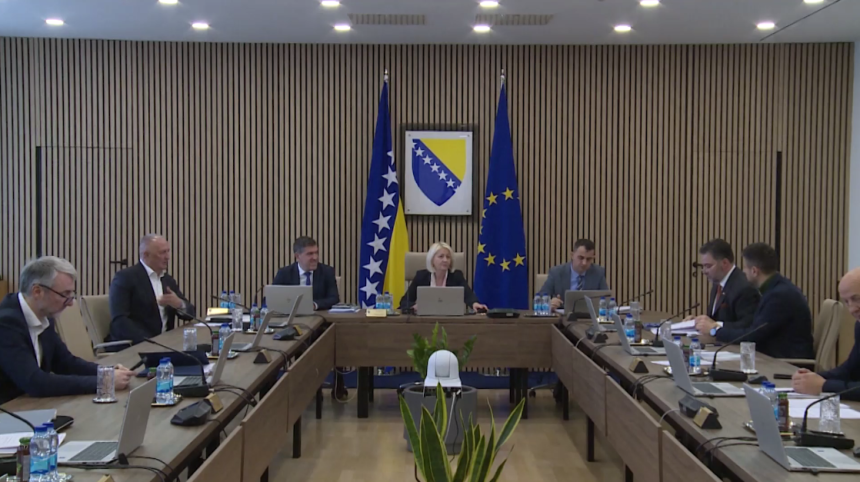 Košarac i Amidžić protiv mišljenja o evropskim zakonima