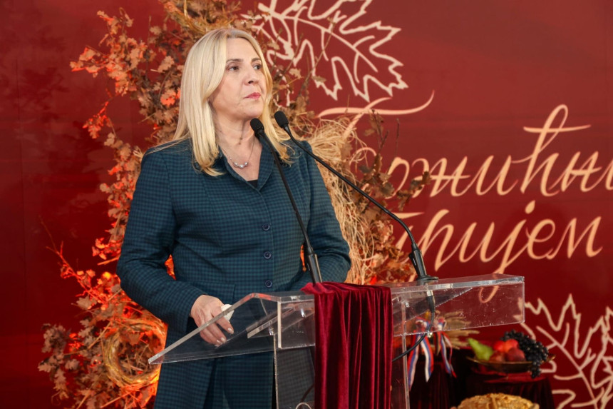 Božićni prijem bez crkvenih velikodostojnika Srpske pravoslavne crkve