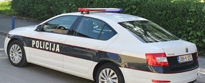 Kod dva lica pronađena dva kilograma droge