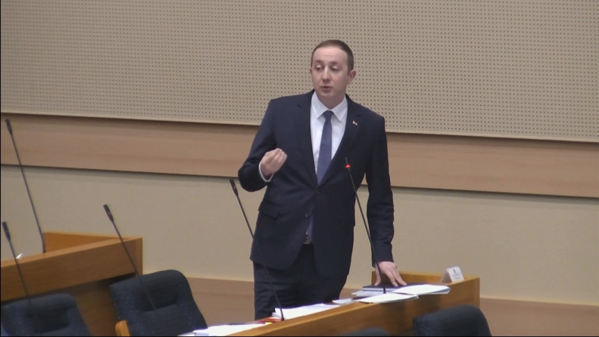 Ovo što radi vlast u Republici Srpskoj je avanturizam