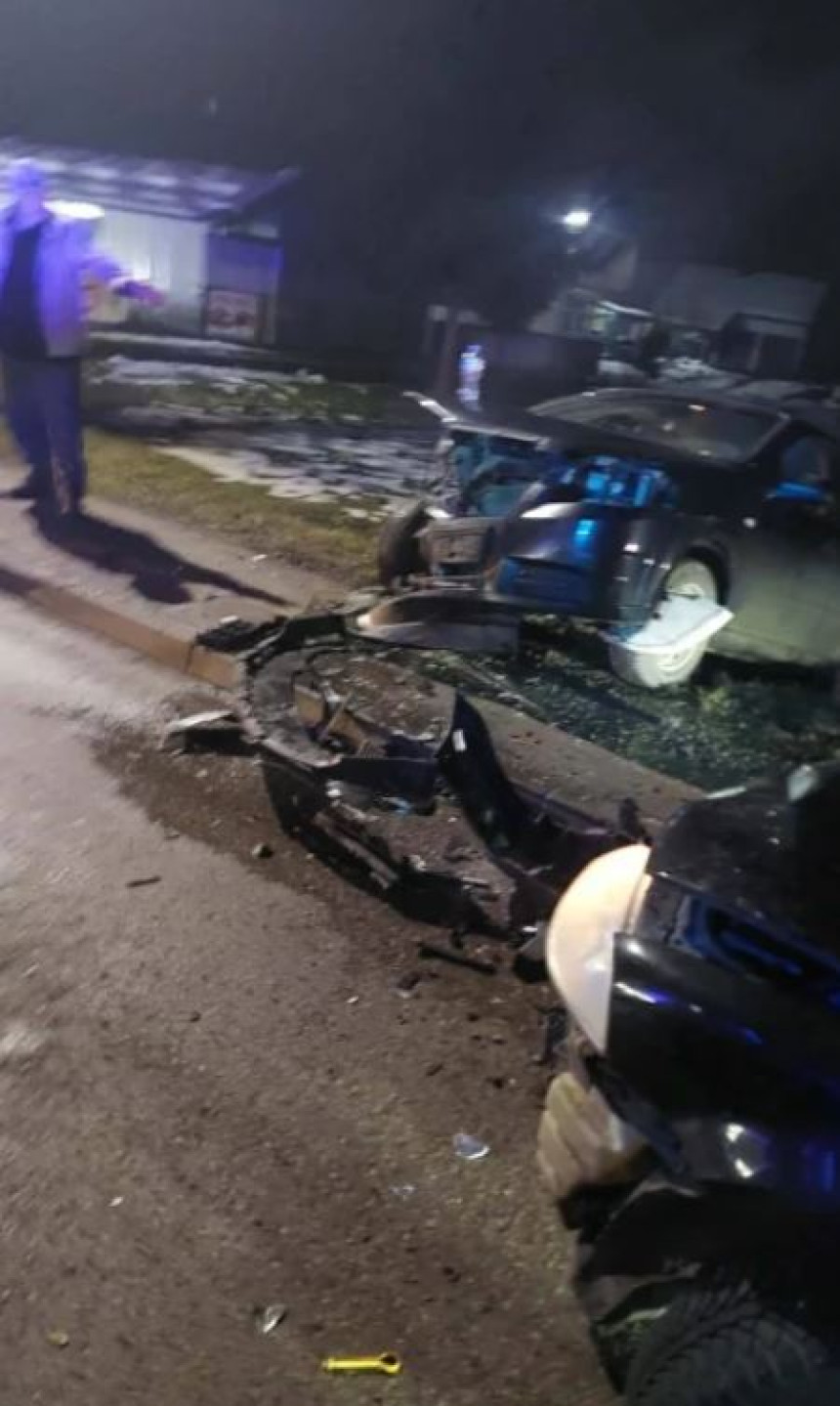 Teška nesreća u Živinicama: Osam osoba povrijeđeno