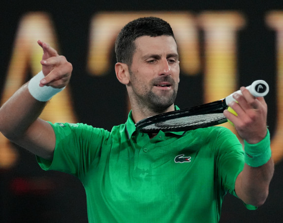 Меншик се повукао, Ђоковић иде директно у четвртфинале