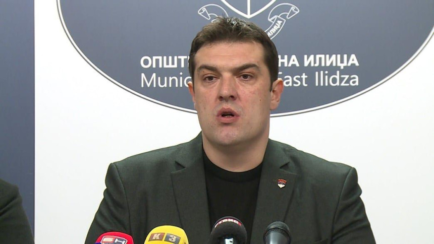 Skandal: Tri godine zatvora zbog podizanja tri prsta