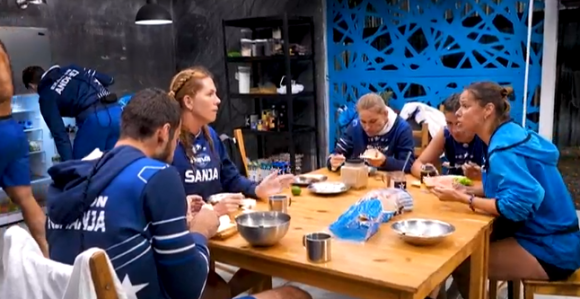 Тотални хаос у Еxатлону - И Хитна помоћ реаговала