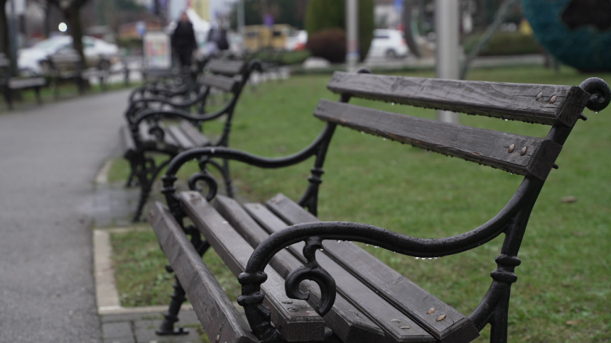 Danas oblačno sa padavinama, do večeri prestanak