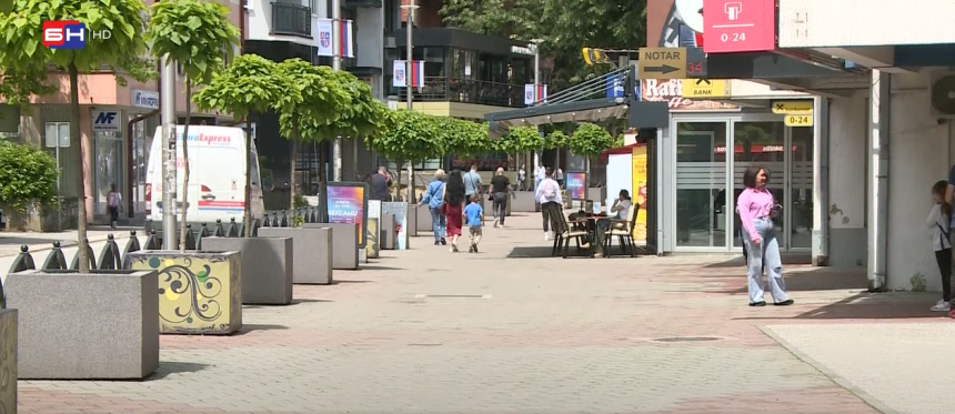 Prošle godine skoro duplo više umrlih nego rođenih