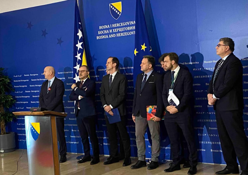 Pogubno bi bilo da se BiH nađe na listi Monivala